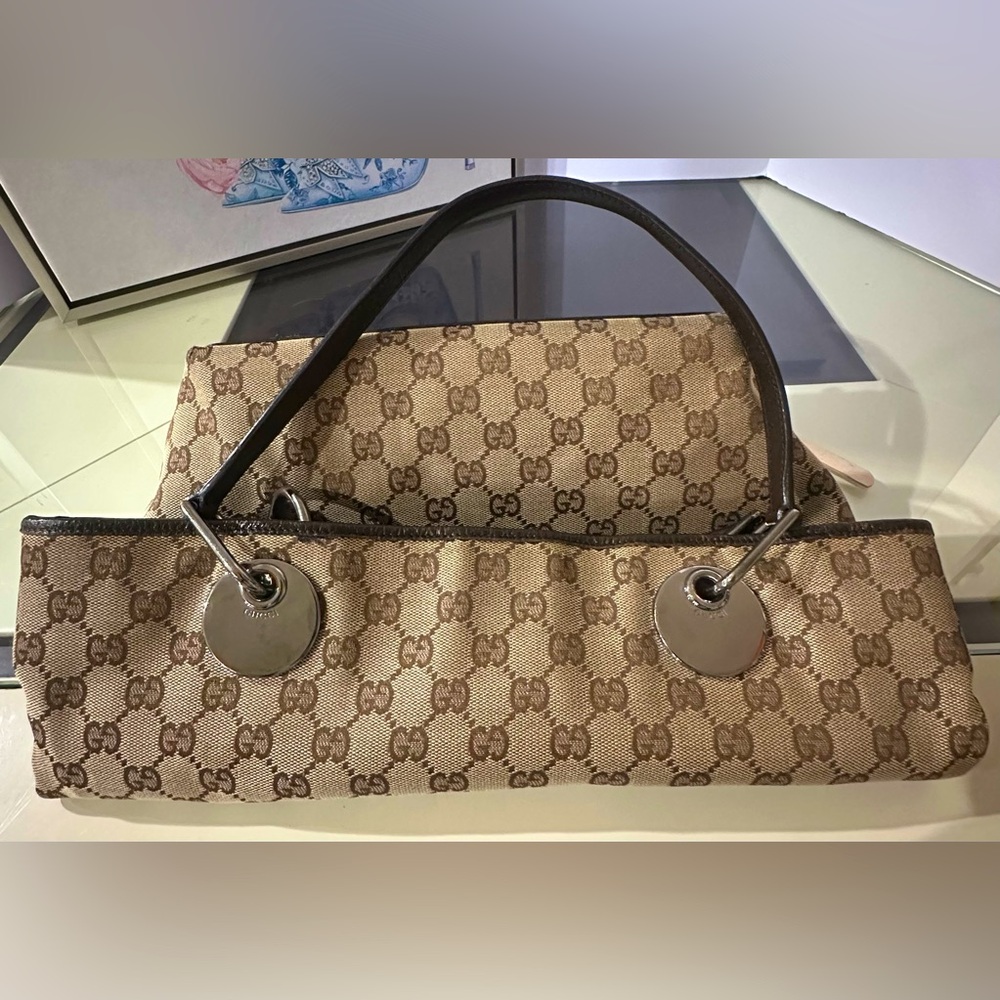 GUCCI - Monogram Large Eclipse Tote Brown
2000-2015 GG Canvas - Picture 13 of 14